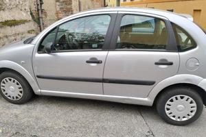  auto in buone condizioni 