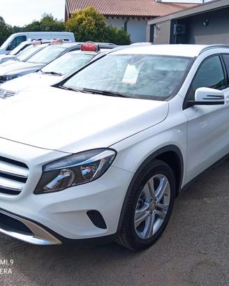 Mercedes-benz GLA 200 d Sport 136CV