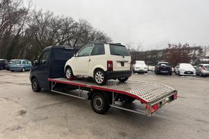 Carroattrezzi patente B con portata 1456 kg euro5 