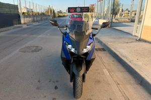 Yamaha T Max 560
