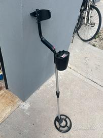 Metal detector