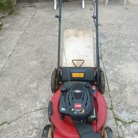 Tagliaerba trazionato