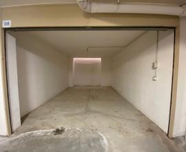 Box Auto ? Anche Uso Deposito Rif B12