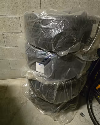 Treno Gomme Invernali Pirelli Sottozero 3 Tesla