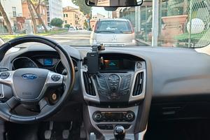 Ford Focus III seria 1.6 gpl