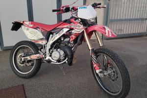 HM 50 CRE six competition 