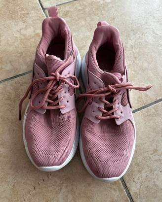 Scarpe da ginnastica