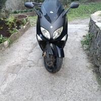 T Max