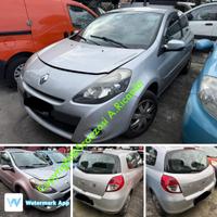 Renault Clio anno 2010 per ricambi Fi