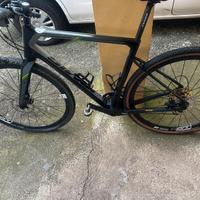 Telaio gravel carbon jamiis