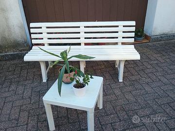 2 panchine in plastica + tavolino per giardino