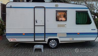 caravan Adria 