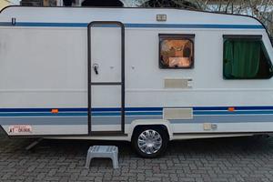 caravan Adria 