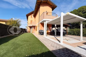 Villa a schiera a Fossalta di Portogruaro