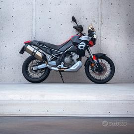 APRILIA TUAREG 660
