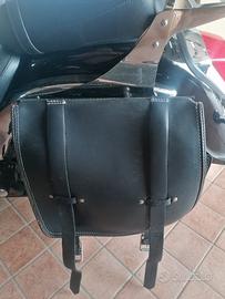 borsa cuoio artigianale per moto