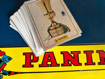 143 figurine Calciatori 25/26