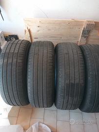 235 65 17  gomme  estive  