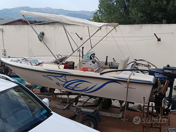 Barca motori e carrello