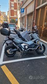 x adv 750
