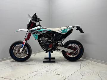 Fantic Motard 125 Competition Garantita e Finanzia