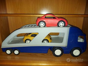 Camion con 2 macchinine Fisher Price