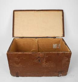 Cassa legno ferramenta antica XIX da restauro