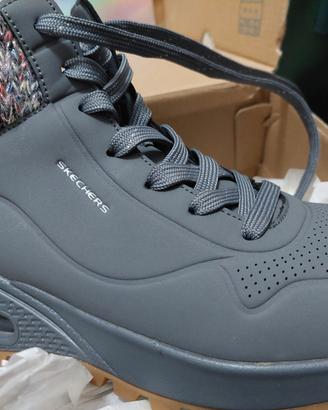 Skechers UNO Rugged da donna