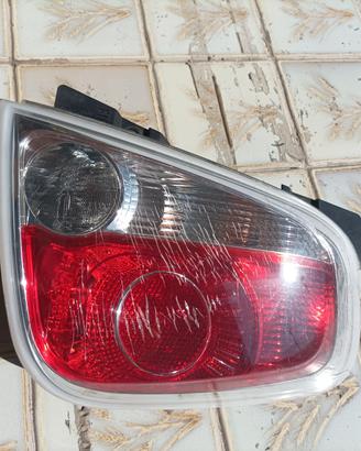 Fiat 500c cabriolet  fanale posteriore  destro 