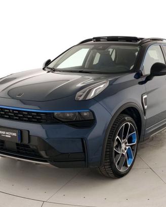 Lynk & Co 01 1.5 td phev auto
