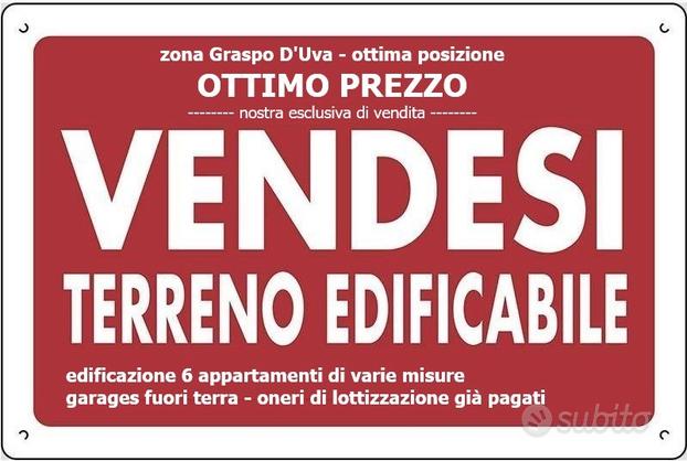 Terreno edificabile con progetto per 6 unità