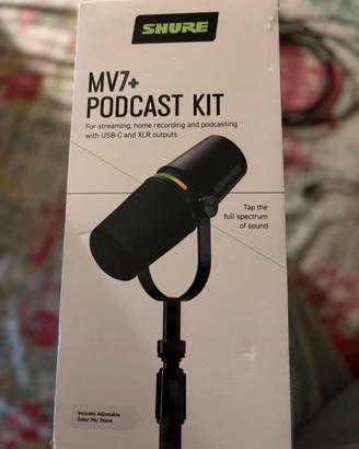 Microfono Shure MV7+ Podcast Kit.