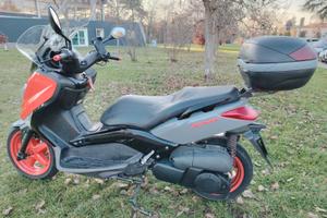Yamaha X-Max 250 - 2010