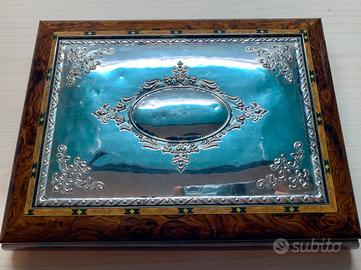 Scatola in Argento e Radica