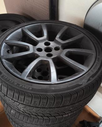 Pneumatici Invernali 225/40 R18 92V