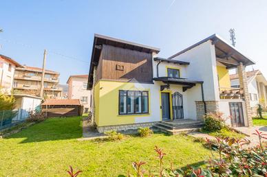 VILLA SINGOLA A BERGAMO