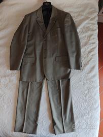 Completo uomo grigio verde
