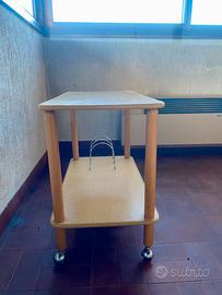 Carrellino multiuso su ruote con doppio ripiano