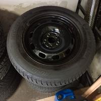  4 cerchi in ferro per golf 4  