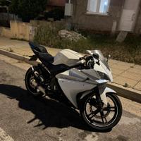 Yamaha yzf r125