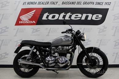 TRIUMPH BONNEVILLE T100