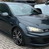 Volkswagen Golf GTD SOLO COMMERCIANTI
