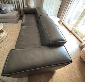 Divano in vera pelle