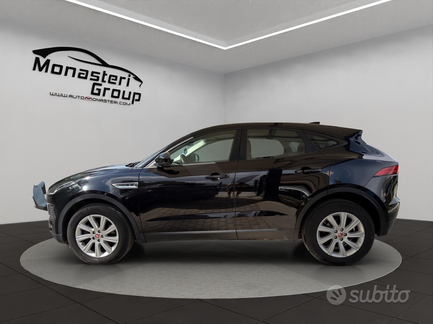 Jaguar E-Pace 2019 photo 2