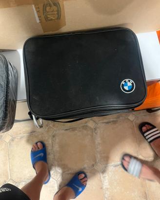 Kit gonfiaggio pneumatici con compressore