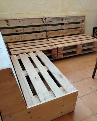 Divano in pallet