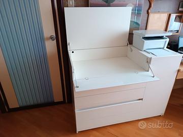 Mobile fasciatoio per neonati