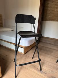 Sgabelli in legno nero Ikea Franklin