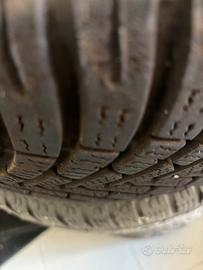 Gomme Falken 215/55/17r termiche