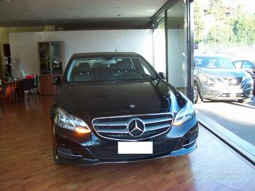 Mercedes-benz E 220 BlueTEC 4Matic Automatic Premi